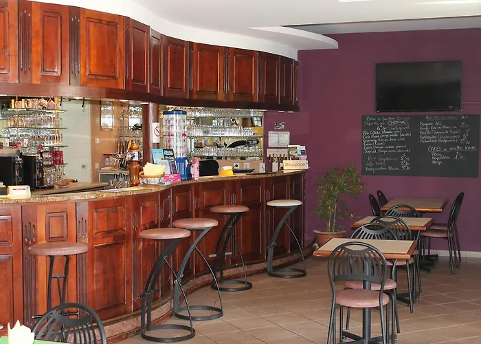 Des Colonnes Hotel 2*